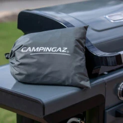 Housse De Protection Select 3 Et Plancha Sur Chariot - Campingaz 14 Housse De Protection Select 3 Et Plancha Sur Chariot - Campingaz -Weber Soldes Magasin housse barbecue series 2 campingaz 3138522128821 5