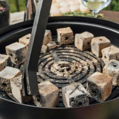 Pack Barbecue Charbon Tabl'o + Briquettes Noix De Coco 2 Kg - Ofyr -Weber Soldes Magasin pack tabl o briquettes noix de coco 2 kg ofyr 2020000031888 4